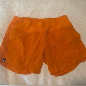 Oiselle shorts